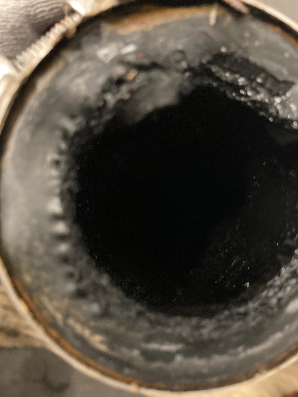 DrainFix HK 管內嚴重堵塞 — 去水管幾乎完全被封死