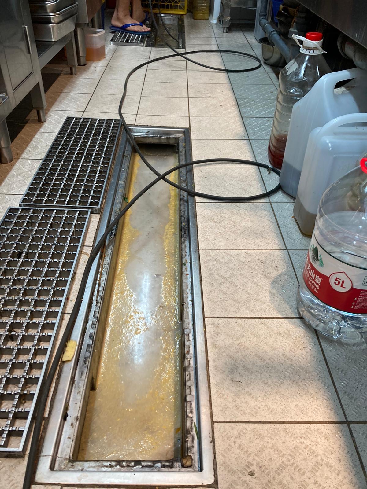 DrainFix HK 食肆隔油池清理 — 餐廳隔油池高壓水沖洗
